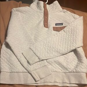 Patagonia Quilted Pullover in Cream and Tan